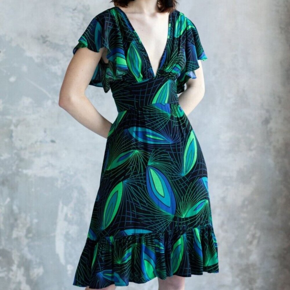 Trashy Diva Deep Cut Deco Peacock Violet Dress Size 12